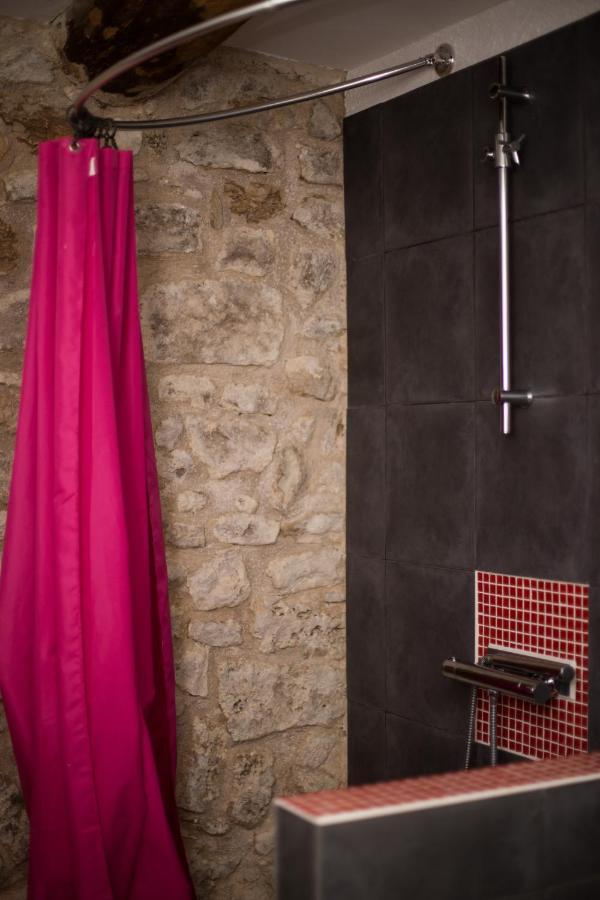 Bed and Breakfast La Belugue Beaumont-de-Pertuis Екстер'єр фото